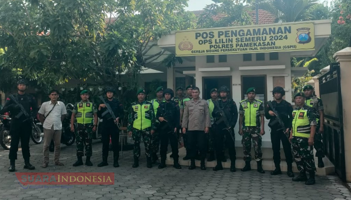 TNI-Polri Gelar Patroli Keamanan di Gereja-Gereja Kabupaten Pamekasan