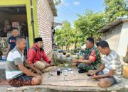 Jalin Keakraban dengan Warga, Babinsa Desa Blumbungan Laksanakan Komsos