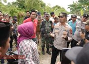 Pemkab Deli Serdang dan Dinas LHK Sumut Tertibkan Pagar Ilegal di Hutan Lindung Desa Regemuk 8 Pemkab Deli Serdang dan Dinas LHK Sumut Tertibkan Pagar Ilegal di Hutan Lindung Desa Regemuk