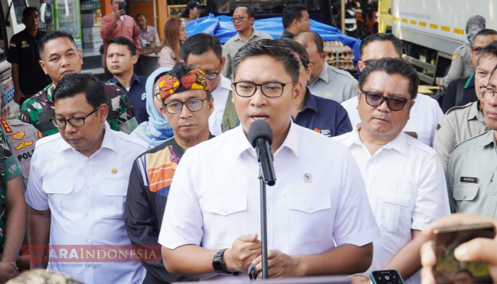 Pj Sekda Kota Bogor Dampingi Wamentan RI Tinjau Gerai Operasi Pasar Pangan Murah