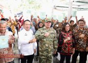 Serahkan 965 Sertipikat Konsolidasi Tanah di Jawa Tengah, Menteri Nusron: Tanah Harus Punya Fungsi Sosial 14 Serahkan 965 Sertipikat Konsolidasi Tanah di Jawa Tengah, Menteri Nusron: Tanah Harus Punya Fungsi Sosial