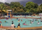 Liburan Lebaran 1.446 H, Kolam Renang Mila Kencana di Padati Pengunjung