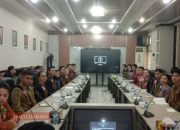 Puluhan Finalis Duta Wisata Menuntung 2025 Berkunjung ke DPRD Balikpapan