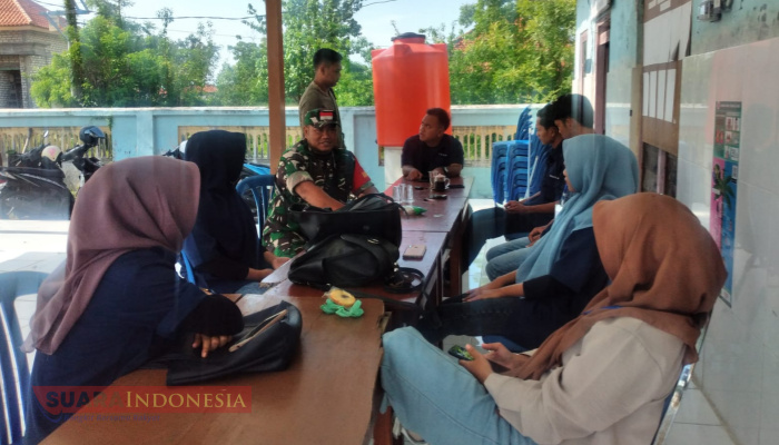 Ajak Bangun Desa, Babinsa Branta Tinggi Komsos Bersama Pemuda