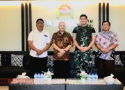 Dandim 0826/Pamekasan Letkol Inf Herik Prasetiawan Silaturahmi dengan Kajari Pamekasan 11 Dandim 0826/Pamekasan Letkol Inf Herik Prasetiawan Silaturahmi dengan Kajari Pamekasan