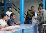 Bentuk Kepedulian, PLN UP3 Madura Salurkan Daging Hewan Kurban di Momen Idul Adha 1446 H