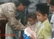 Peringati 10 Muharam, Yayasan Takmir Masjid Al-Ishaq Pamekasan Santuni 50 Anak Yatim