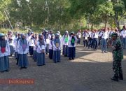 Anggota Koramil 0826-08 Palengaan Berikan Wawasan Kebangsaan dan Latihan PBB kepada Siswa SMPN 2 Palengaan