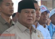 Menteri Nusron Dampingi Presiden Prabowo Resmikan 80.000 Koperasi Desa Merah Putih