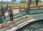 Babinsa Somalang Patroli Wilayah, Tinjau Kondisi Pemandian Sumber Penang