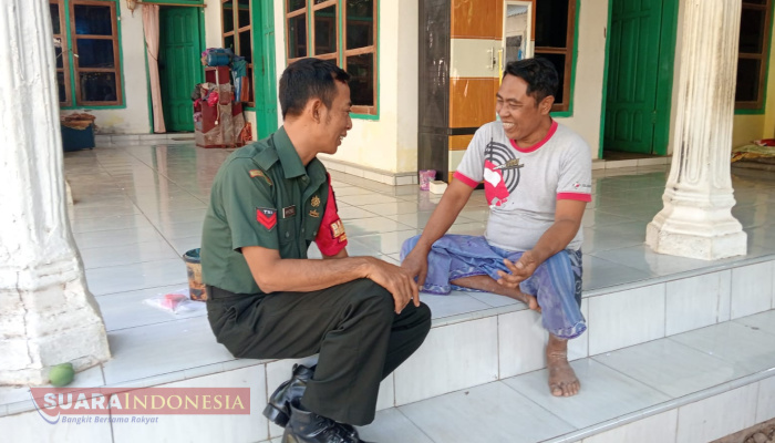Babinsa Pasean Jalin Komunikasi Sosial dengan Warga Binaan 1 IMG 20250903 203434