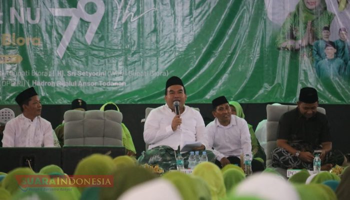 Ribuan Muslimat dan Fatayat NU Padati GOR Mustika, Harlah ke-79 Jadi Ajang Konsolidasi dan Dukungan Pembangunan Daerah