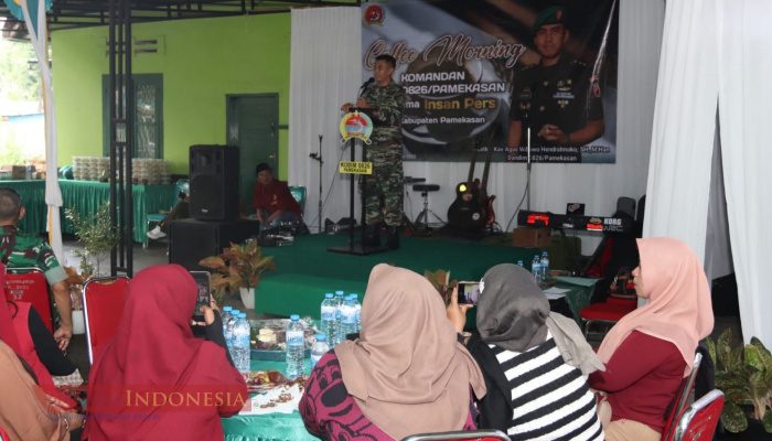 Pererat Silaturahmi, Dandim 0826 Pamekasan Gelar Cafe Morning Bersama Jurnalis 6 Pererat Silaturahmi, Dandim 0826 Pamekasan Gelar Cafe Morning Bersama Jurnalis