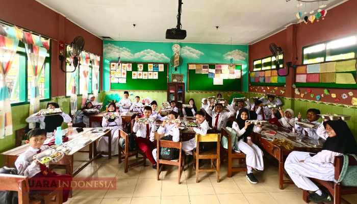 Menu Bagus, Siswa SDN GS 01 Sunggi Tempat MBG Dengan Ceria 1 IMG 20251027 131326