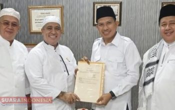 Kakantah BPN Kota Bogor Serahkan Sertipikat Wakaf Masjid Noer Alatas Empang 4 IMG 20251028 200800