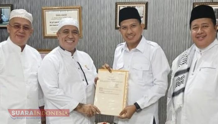 Kakantah BPN Kota Bogor Serahkan Sertipikat Wakaf Masjid Noer Alatas Empang