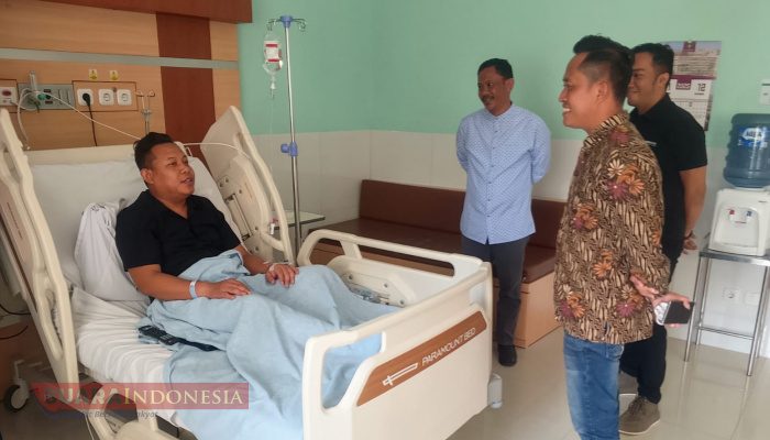 Kunjungan LPA Deli Serdang ke Rumah Sakit, Dukung Kesembuhan Komut BUMD