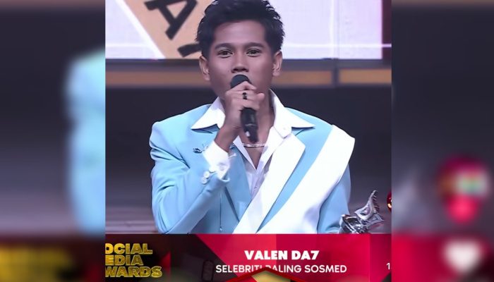 Valen DA7 Raih Penghargaan Selebriti Paling Sosmed pada Ajang “Social Media Awards” D’Academy 7 Indosiar