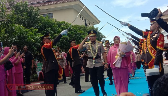 Tradisi Pedang Pora Lepas Irjen Pol Sabilul Alif di Mapolda Kaltim
