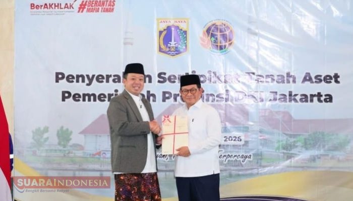 Serahkan 3.922 Sertipikat Aset Pemprov DKI, Menteri Nusron Sebut Amankan Aset Negara Rp102 Triliun