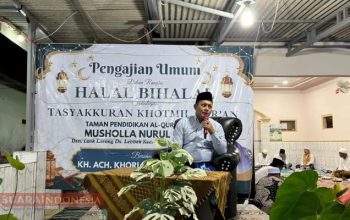 Wabup Pamekasan Hadiri Pengajian dan Halalbihalal di Desa Lebbek, Tekankan Peran Spiritual dalam Pembangunan 5 IMG 20260328 070446