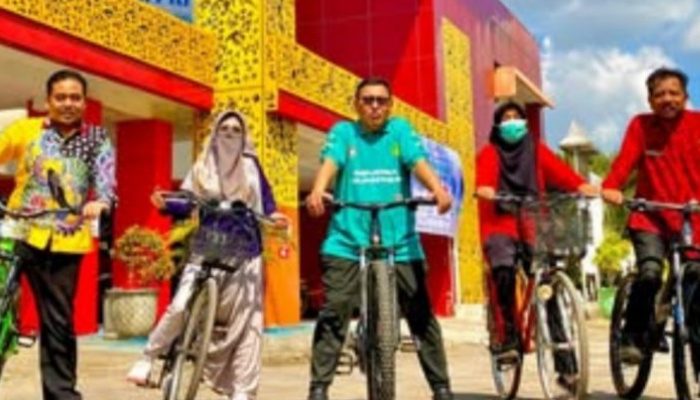 Direktur RSUD dr. H. Moh. Anwar Sumenep Kampanyekan Hemat Energi Melalui Transportasi Ramah Lingkungan