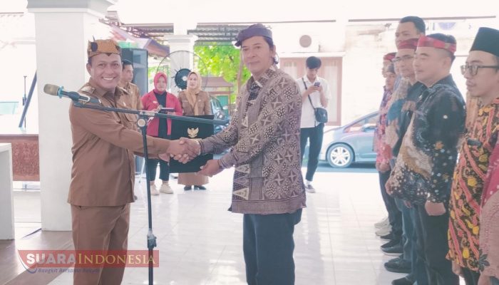 Wabup Pamekasan Lantik Dewan Kesenian Periode 2025–2030, Tekankan Pelestarian Budaya