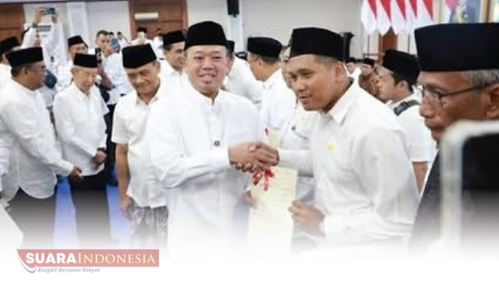 Menteri ATR/BPN Serahkan 243 Sertipikat Tanah Wakaf di Jawa Tengah untuk Perkuat Kepastian Hukum Aset Umat