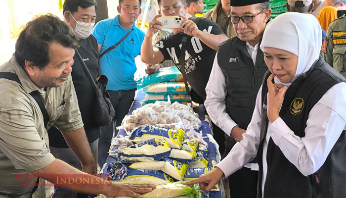 Bersama Gubernur Khofifah, Bupati Kholilurrahman Buka Pasar Murah dan Bazar UMKM di Pamekasan