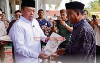 Menteri ATR/BPN Serahkan Sertifikat Tanah Wakaf dan Bantuan MUI untuk Masjid Salman Alfarisi di Aceh Tamiang 3 IMG 20260731 200201