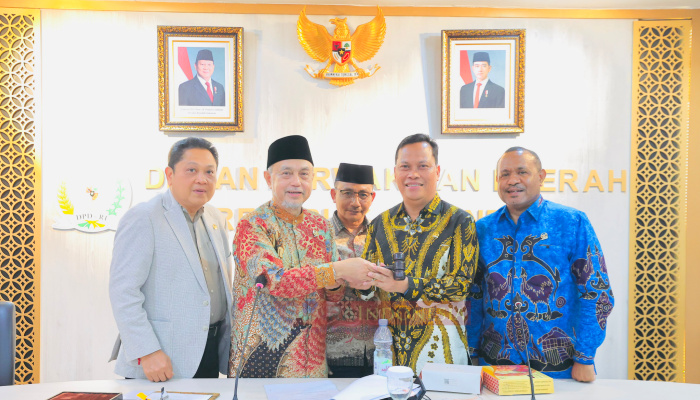 Haji Uma Kembali Dipercaya Jabat Pimpinan Alat Kelengkapan DPD RI Periode 2026–2027