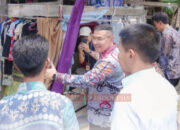 Wamen ATR/BPN Ossy Dermawan Serahkan Sertifikat Tanah kepada MBR di Kabupaten Banjar